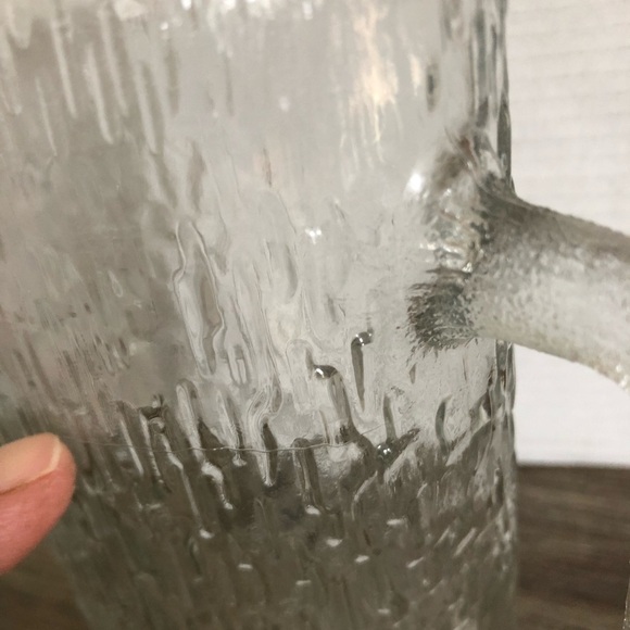 Vtg Bark Textured Glass Pitcher Rare - Picture 13 of 13